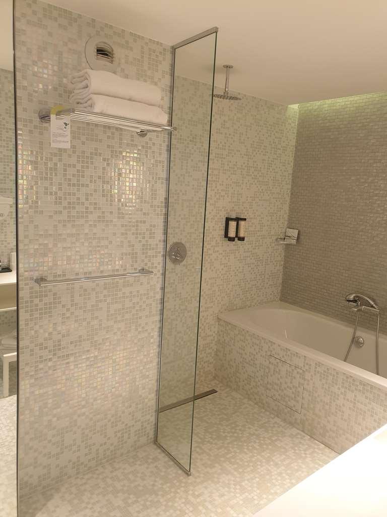 Le Grand Grenoble, Bw Premier Collection By Western Hotel 4*
